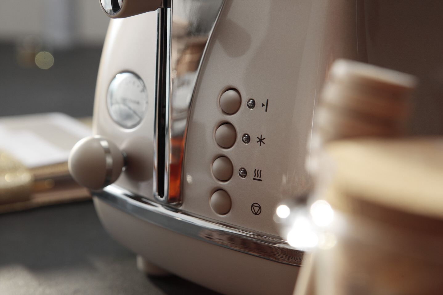 ម៉ាស៊ីនអាំងនំបុ័ង